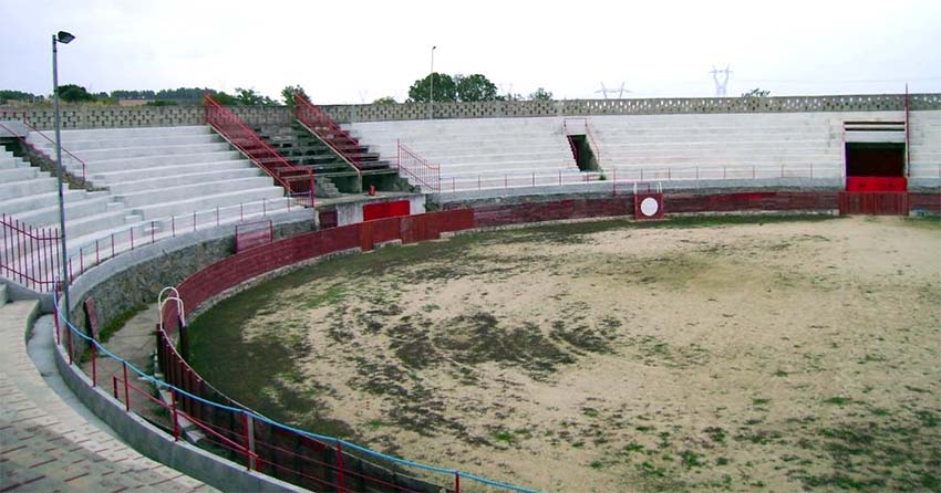 Praça de touros de Urrós